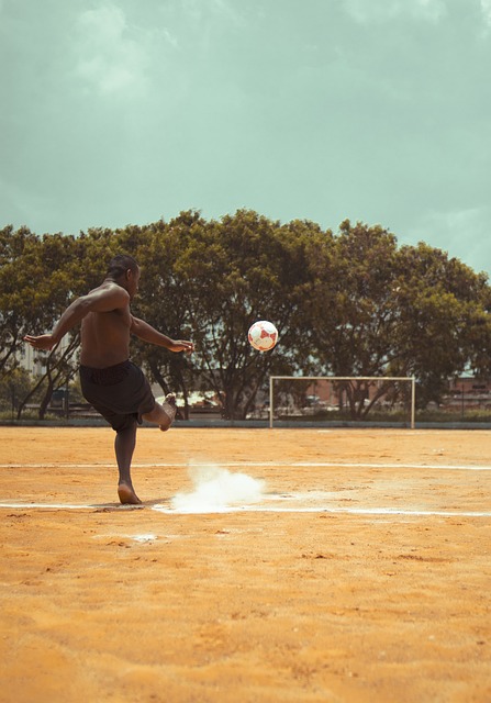 那不勒斯的 那不勒斯的